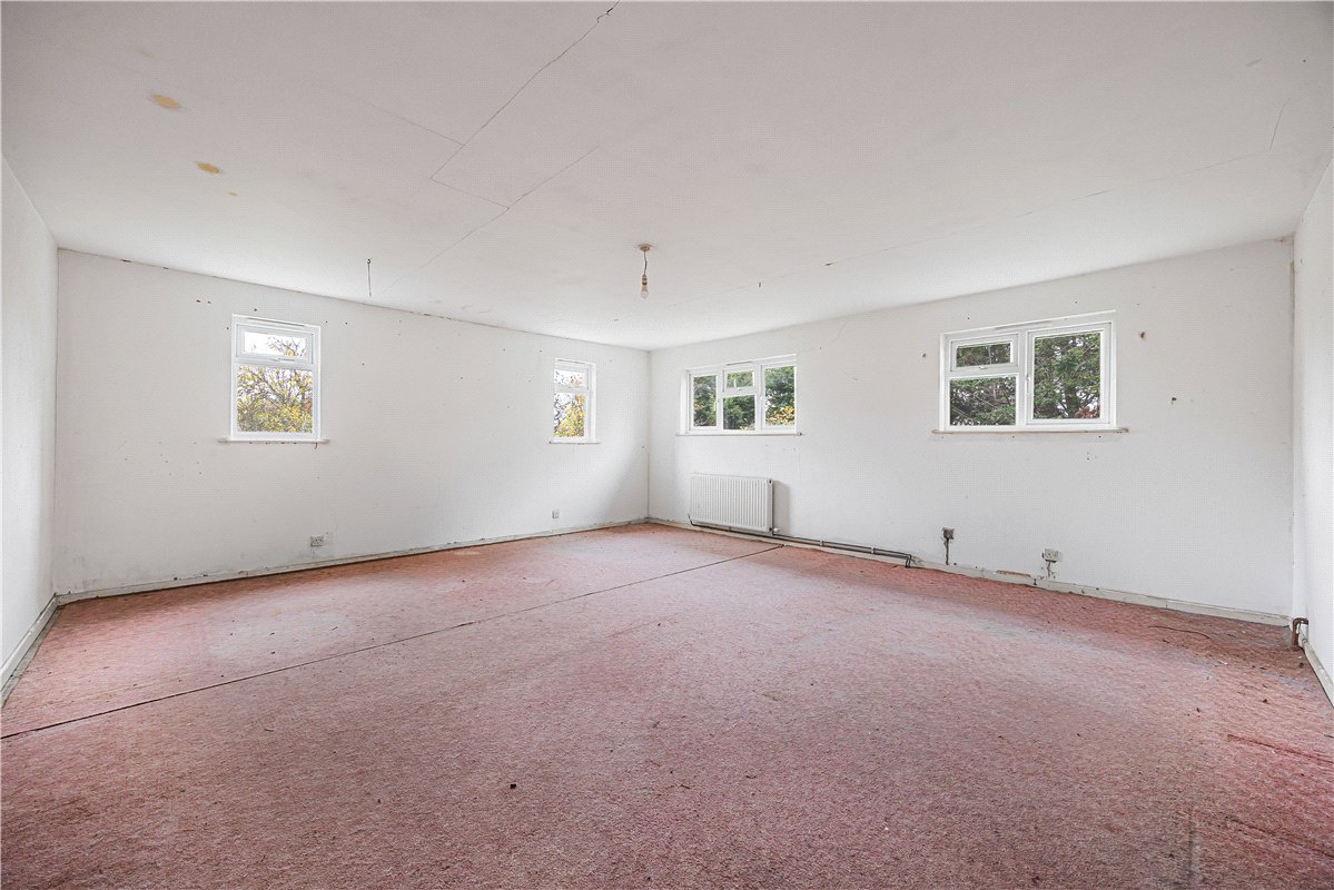 4 bedroom House, Queen Camel, Yeovil, BA22 - Available, Image 10