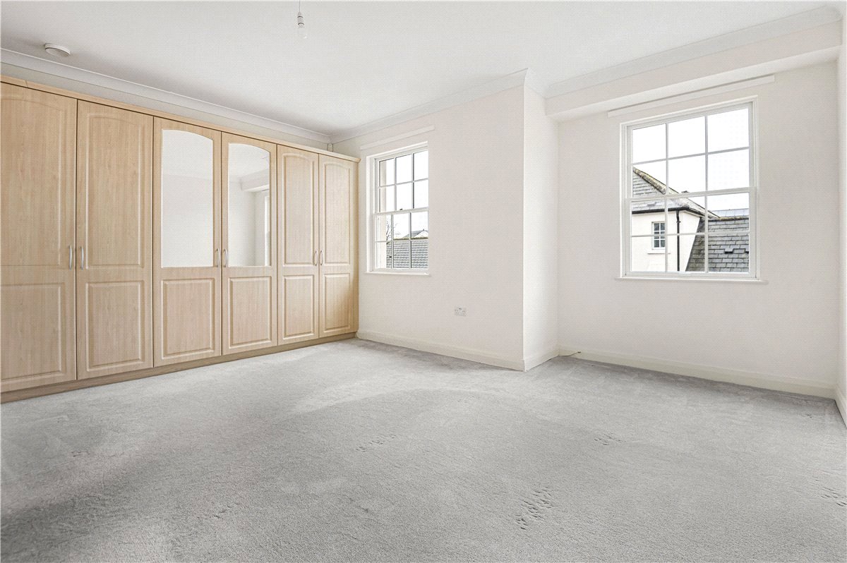 3 bedroom House, Ford Road, Tortington, BN18 - Available, Image 11