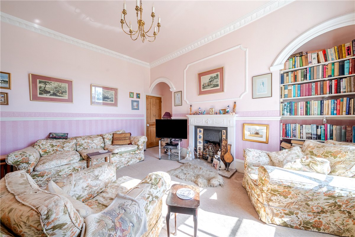 2 bedroom House, The Green, Marlborough, SN8 - Sold STC, Image 6