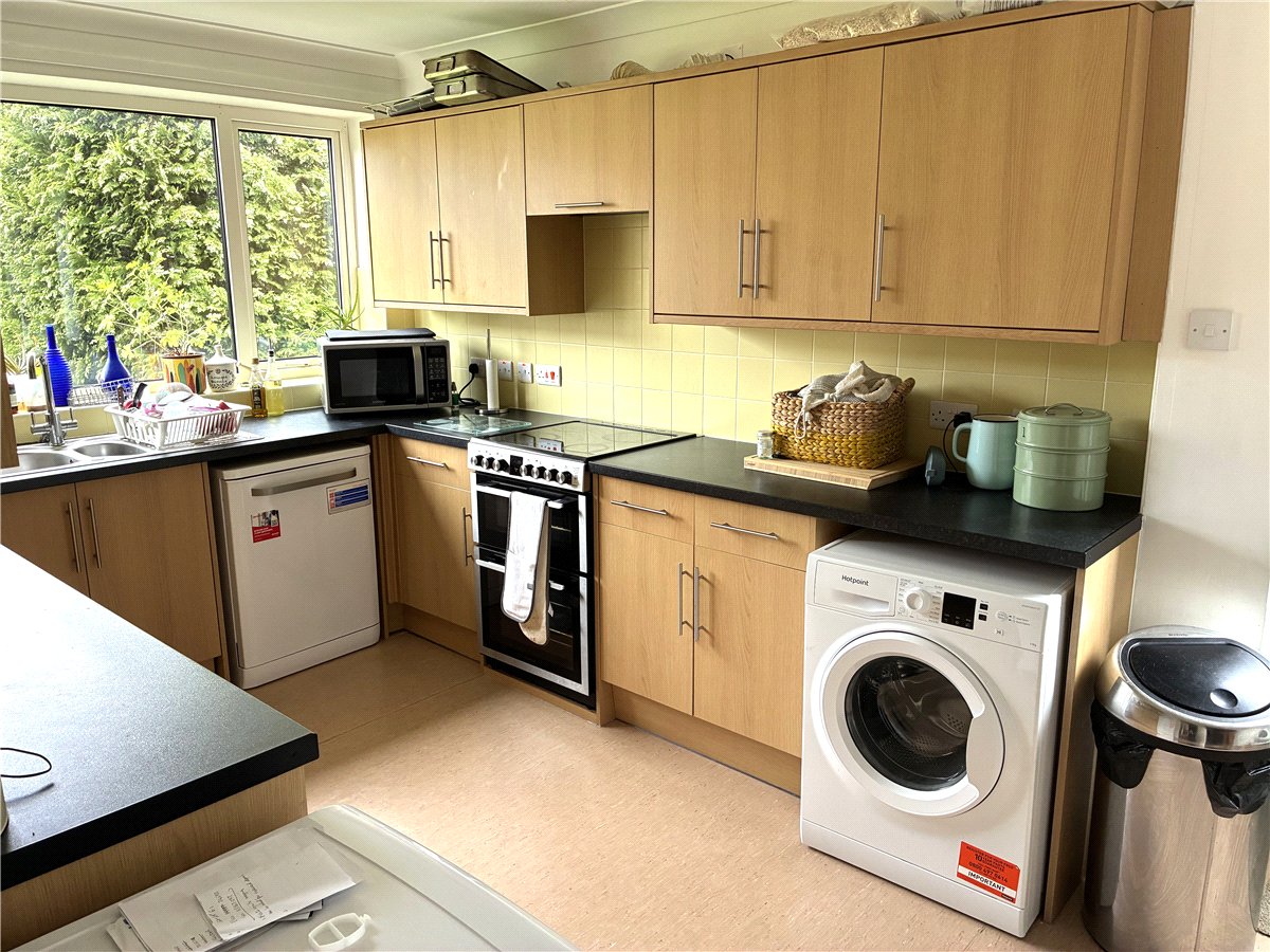 4 bedroom House, Harrogate, North Yorkshire, HG2 - , Image 5