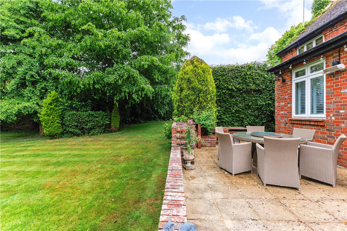 6 bedroom House, Hyde Lane, Marlborough, SN8 - Available, Image 22