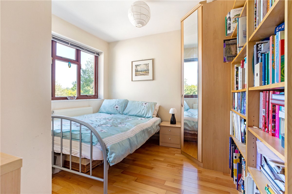 4 bedroom Bungalow, Bucklebury Alley, Cold Ash, RG18 - Sold STC, Image 10