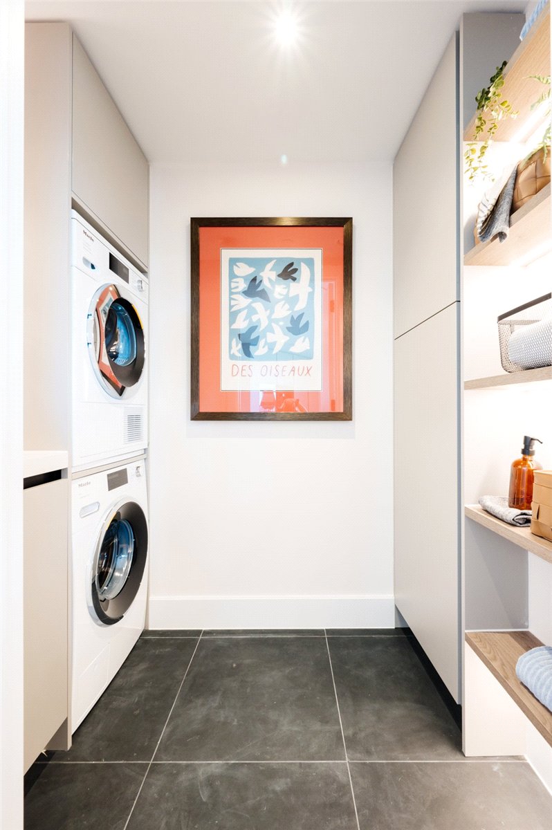 4 bedroom Flat, White City Living, 54 Wood Lane, W12 - Available, Image 12