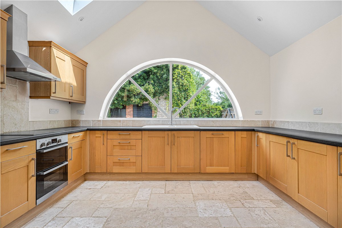 4 bedroom House, Wytham, Oxford, OX2 - Let Agreed, Image 2