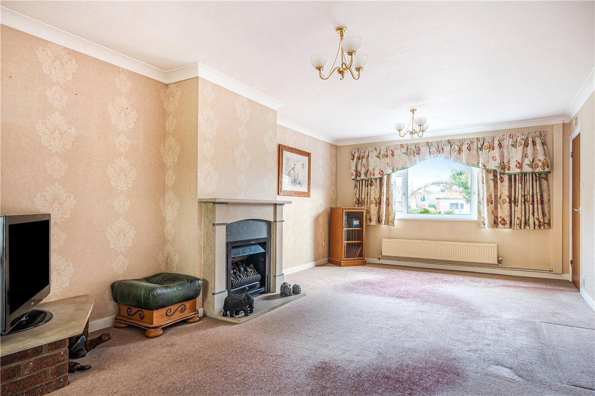 4 bedroom Bungalow, High Street, Burbage, SN83AR - Sold, Image 23