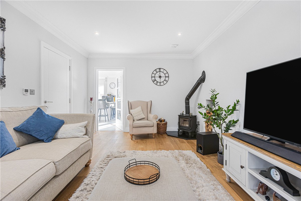 3 bedroom House, Couling Close, Yarnton, OX5 - Available, Image 7