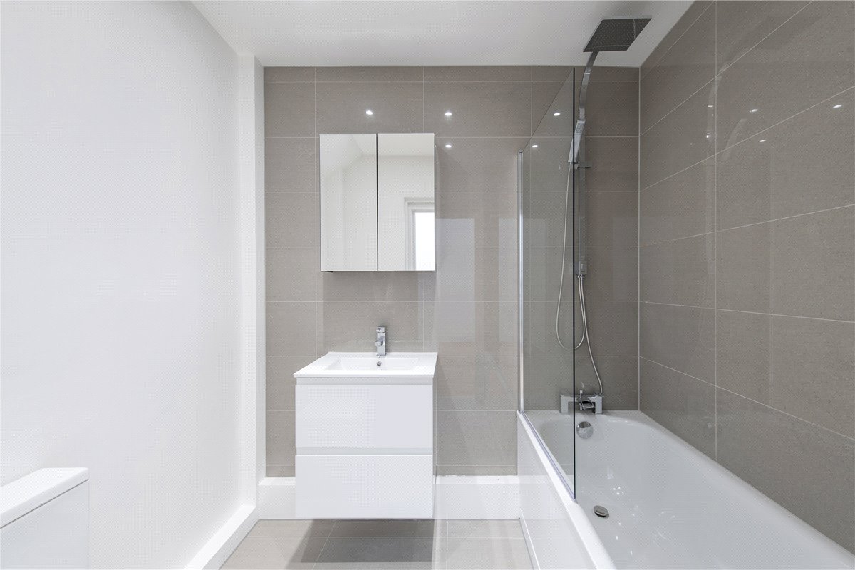 1 bedroom Flat, Chesham Place, Belgravia, SW1X - Available, Image 4