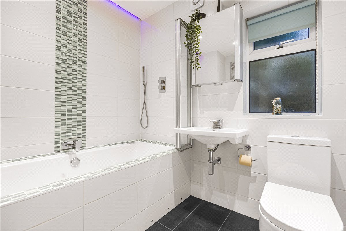 4 bedroom House, Bellamy Close, Southmoor, OX13 - Sold, Image 19