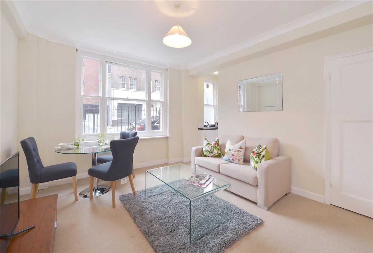 1 bedroom Flat, Hill Street, Mayfair, W1J - Available