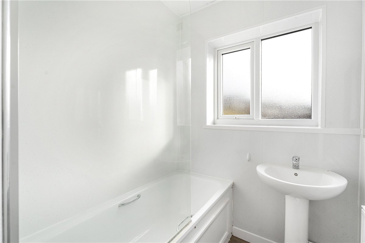 2 bedroom Maisonette, West Ruislip Court, Ickenham Road, HA4 - Sold STC, Image 9