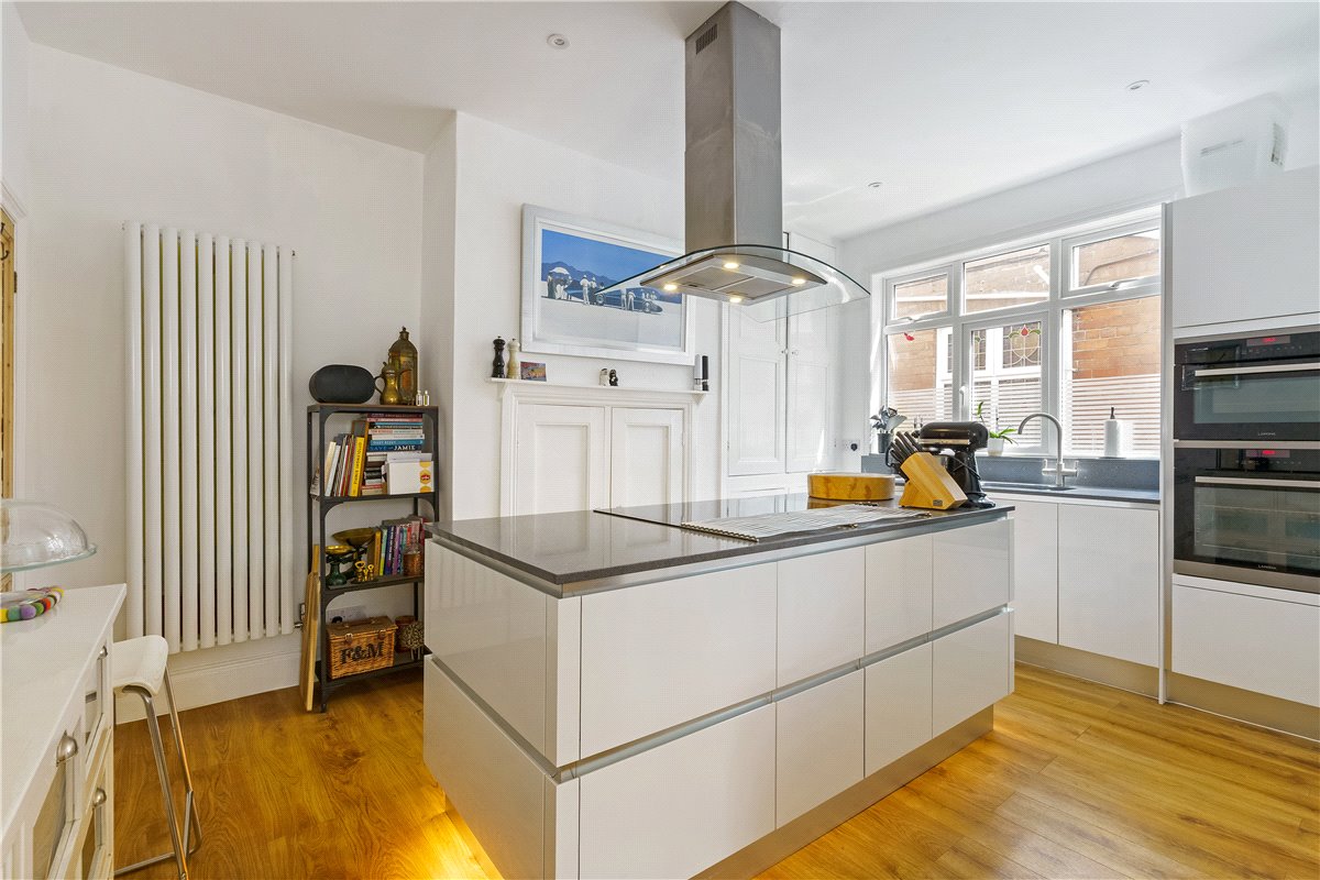 5 bedroom House, Chestnut Avenue, York, YO31 - Available, Image 22