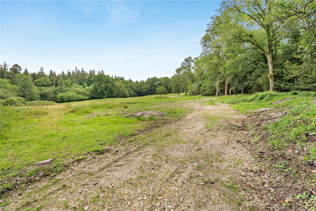 3 bedroom House, Soke Road, Silchester, RG7 - Available, Image 20
