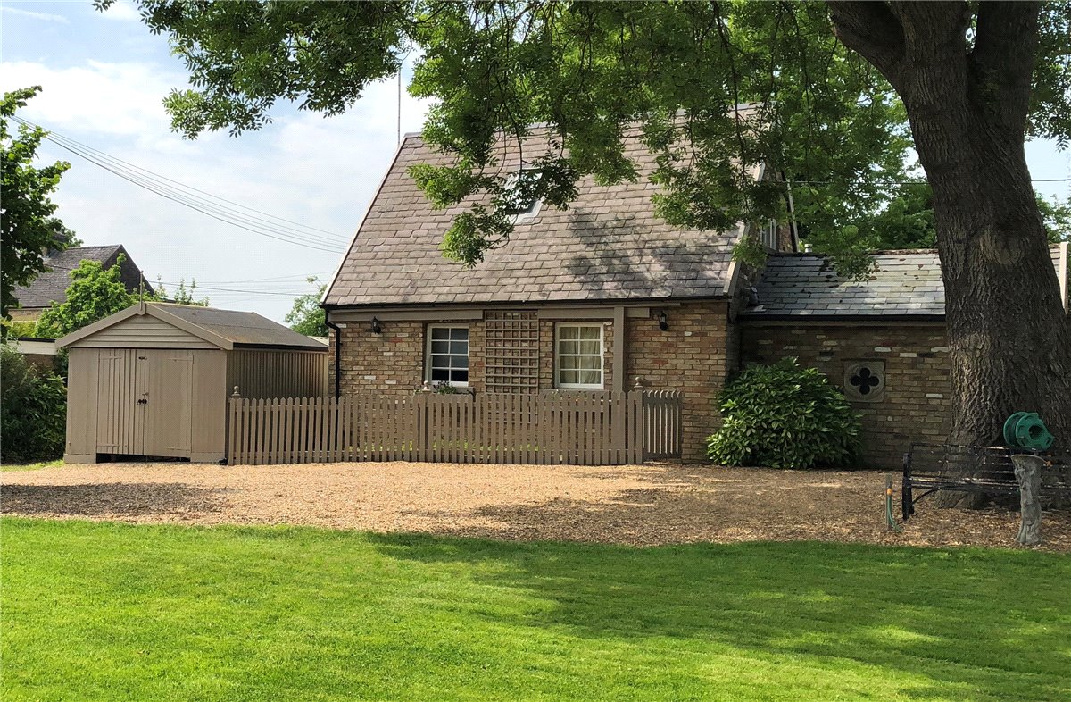 3 bedroom House, St. Peters Road, Huntingdon, PE29 - Sold