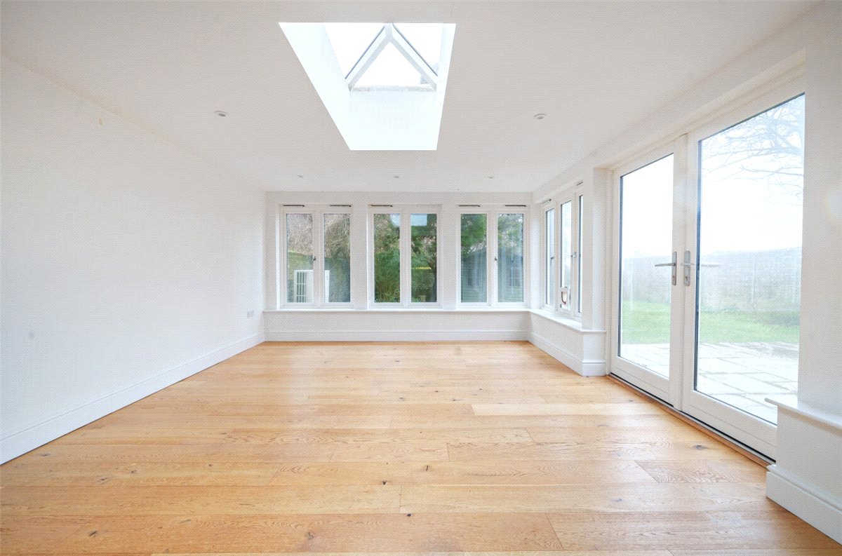 4 bedroom Barn Conversion, Rookery Cottages, Tortington, BN18 - Available, Image 11