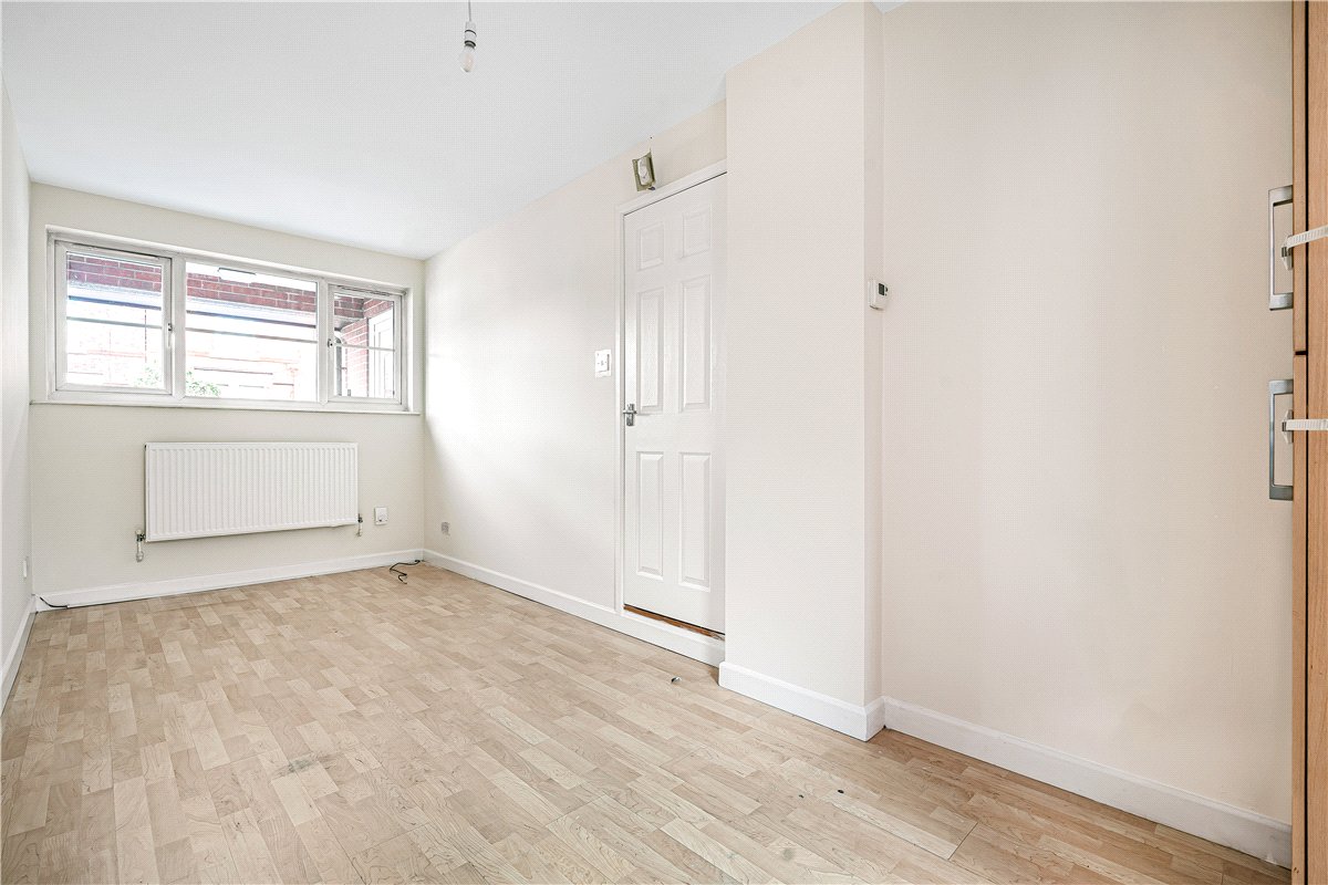 3 bedroom House, Bonsall Street, Long Eaton, NG10 - , Image 9