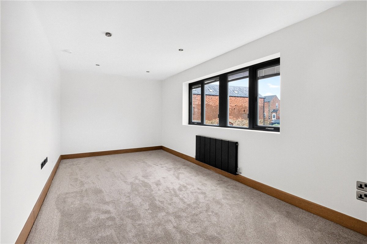 4 bedroom House, Warmfield Lane, Warmfield, WF1 - Available, Image 5