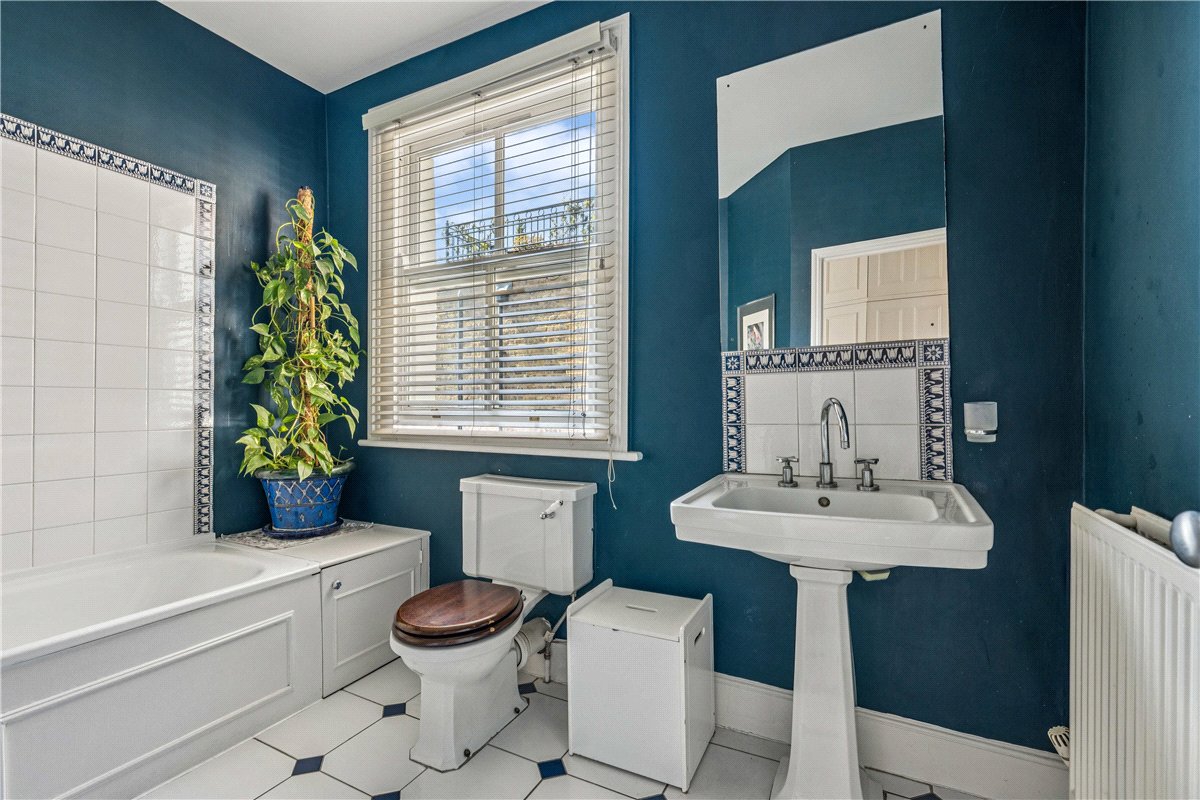 3 bedroom Flat, Queensmill Road, London, SW6 - Available, Image 6