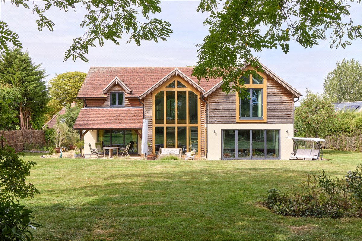 4 bedroom House, Ermine Street, Caxton, CB23 - Sold