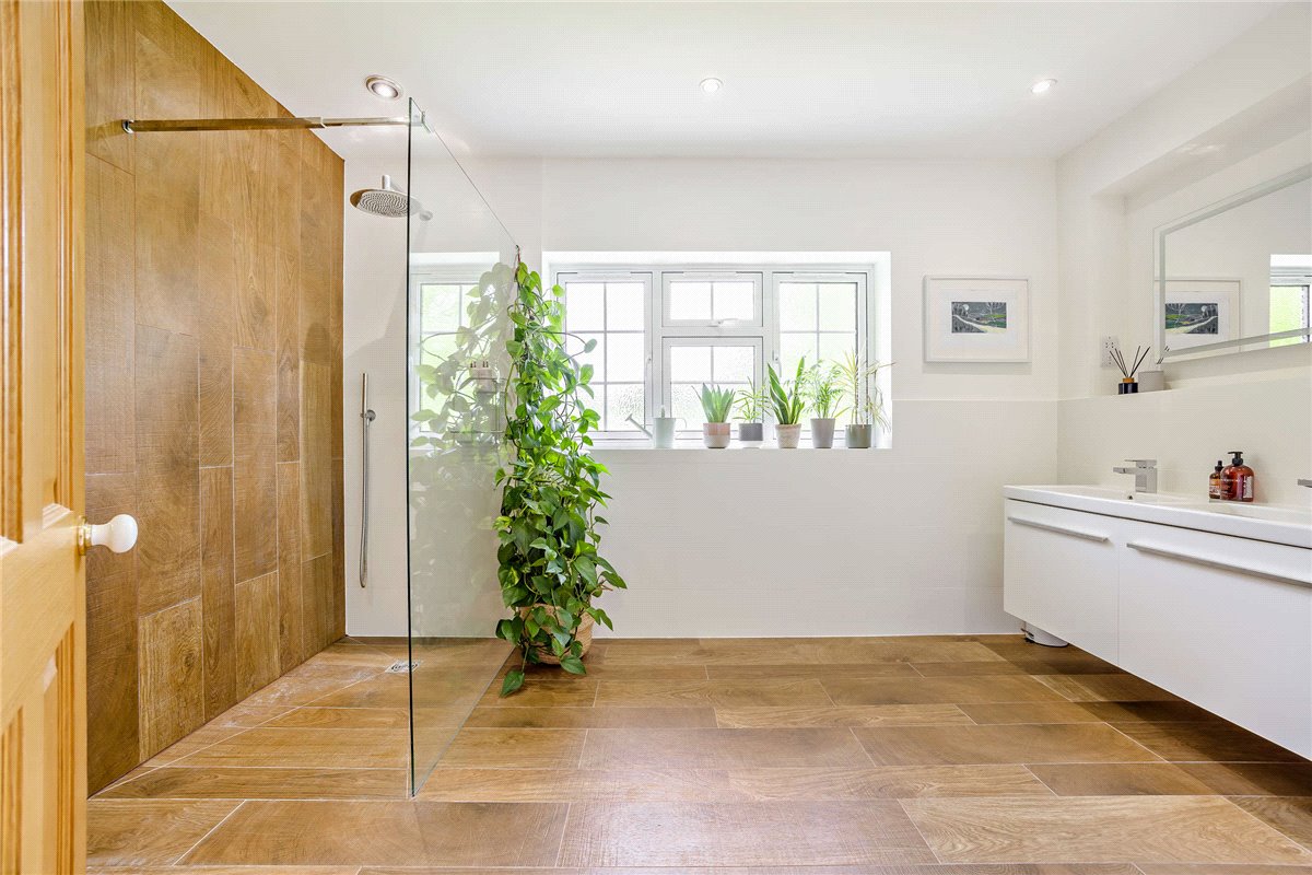 5 bedroom House, Belmont, Woodspeen, RG20 - Sold, Image 13