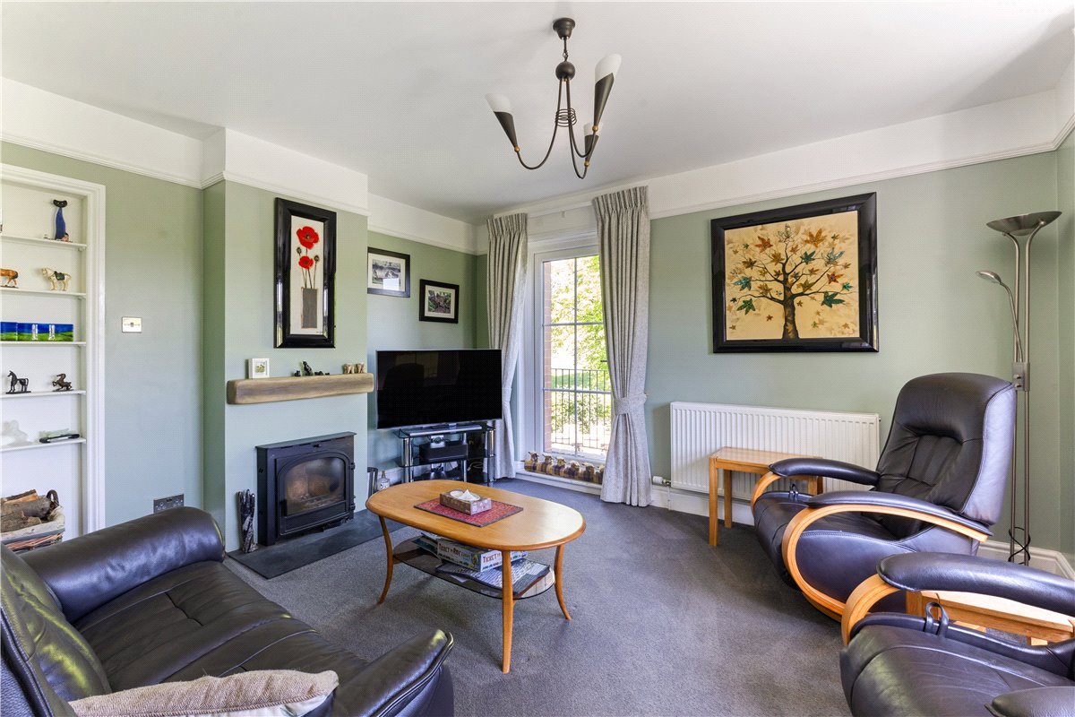 4 bedroom House, Russley Park, Baydon, SN8 - Sold, Image 17