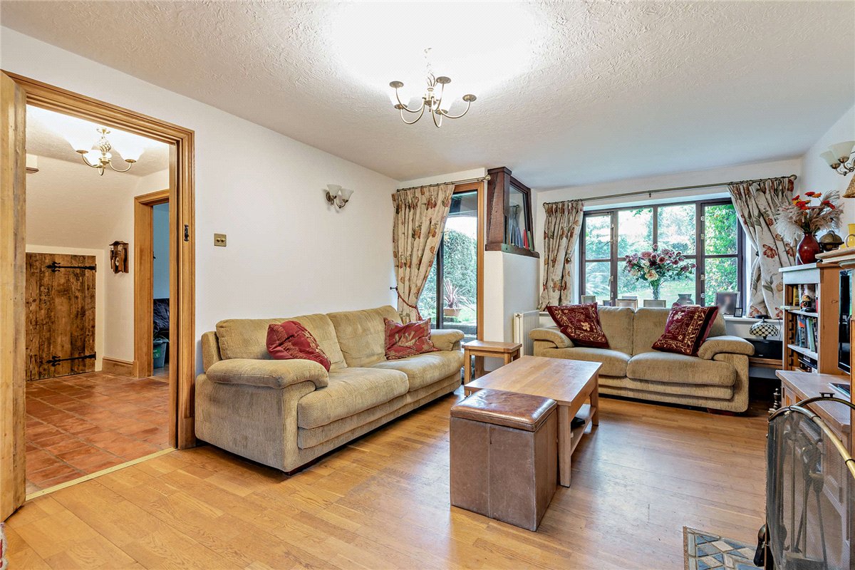 4 bedroom Barn Conversion, Snelsmore, Newbury, RG14 - Available, Image 1