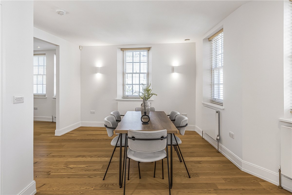 3 bedroom Maisonette, Devonshire Street, Marylebone, W1G - Available, Image 20