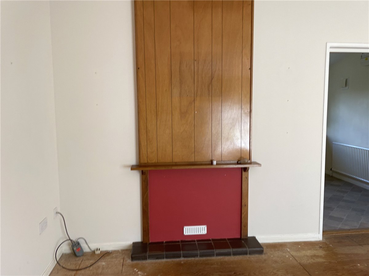 2 bedroom Bungalow, Manton Close, Manton, SN8 - Sold STC, Image 6