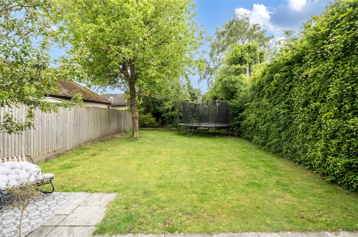 4 bedroom House, Elcot Lane, Marlborough, SN8 - Available, Image 18