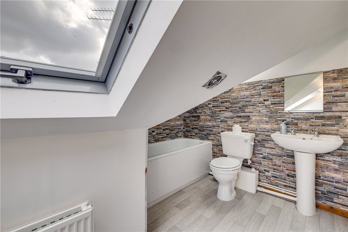 4 bedroom Maisonette, Strickland Row, Earlsfield, SW18 - Available, Image 13