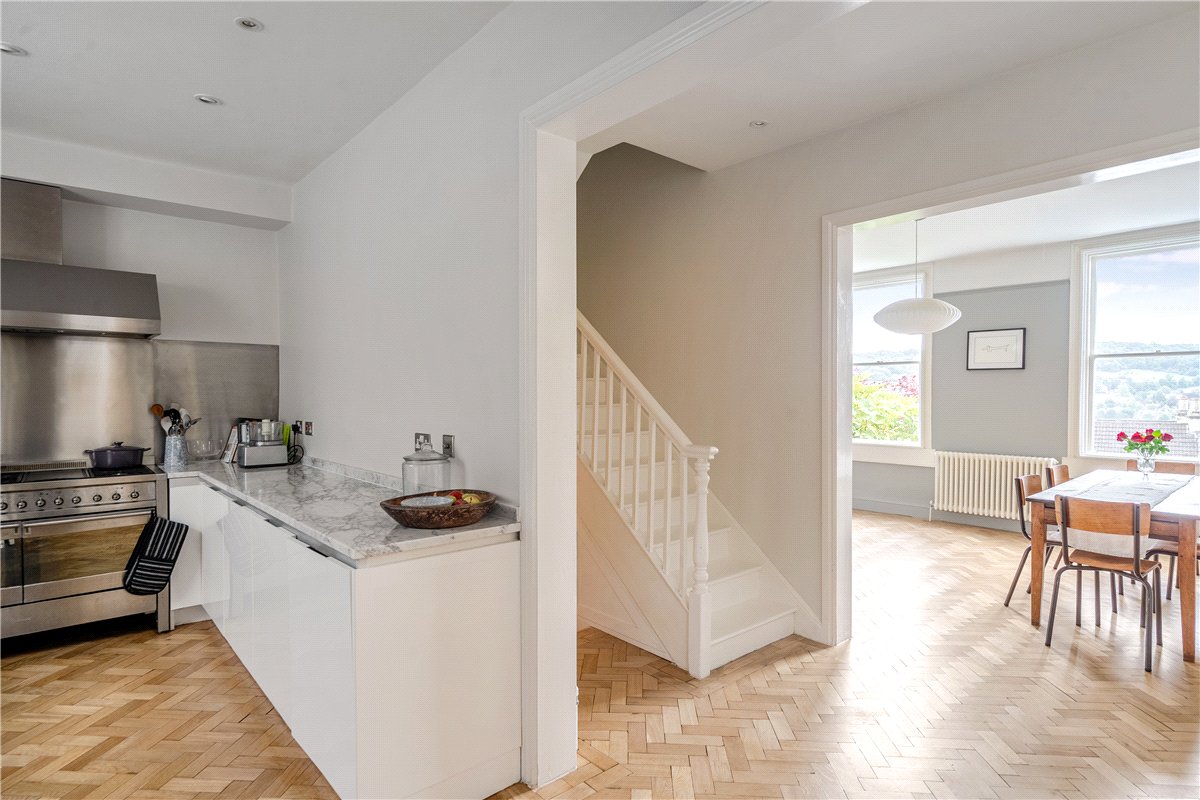 4 bedroom House, Malvern Villas, Bath, BA1 - Available, Image 2