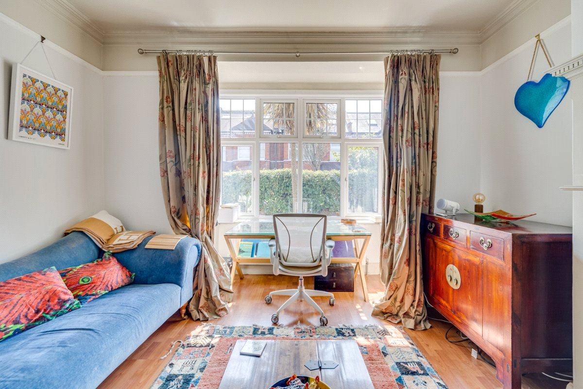 4 bedroom House, Kingsway, London, SW14 - Available, Image 19
