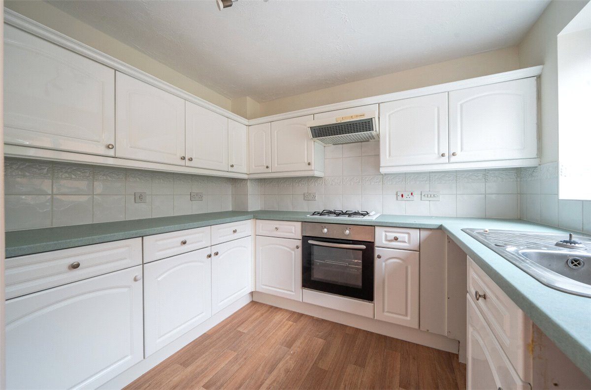 3 bedroom House, Amersham Way, Measham, DE12 - Available, Image 4