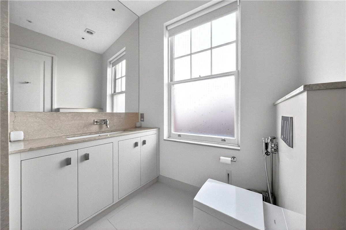 4 bedroom Flat, Wynnstay Gardens, Kensington, W8 - Available, Image 22
