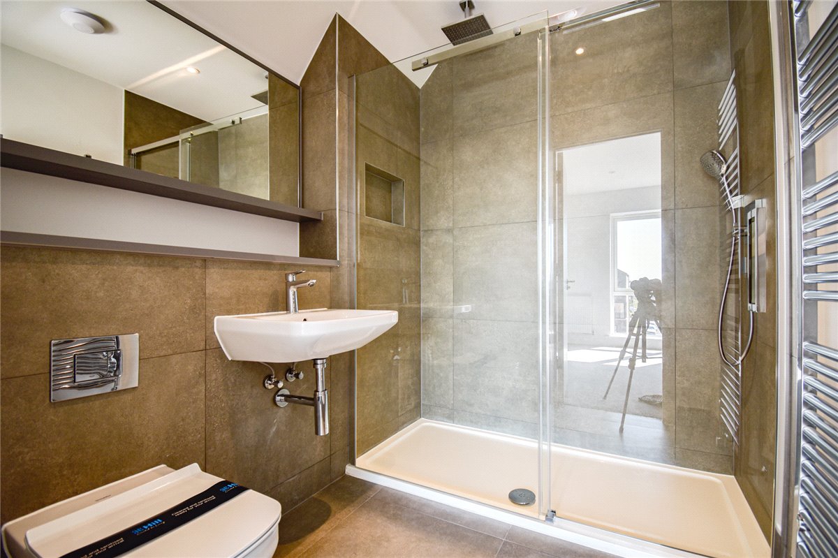4 bedroom House, Gregory Park North, Cambridge, CB5 - , Image 9