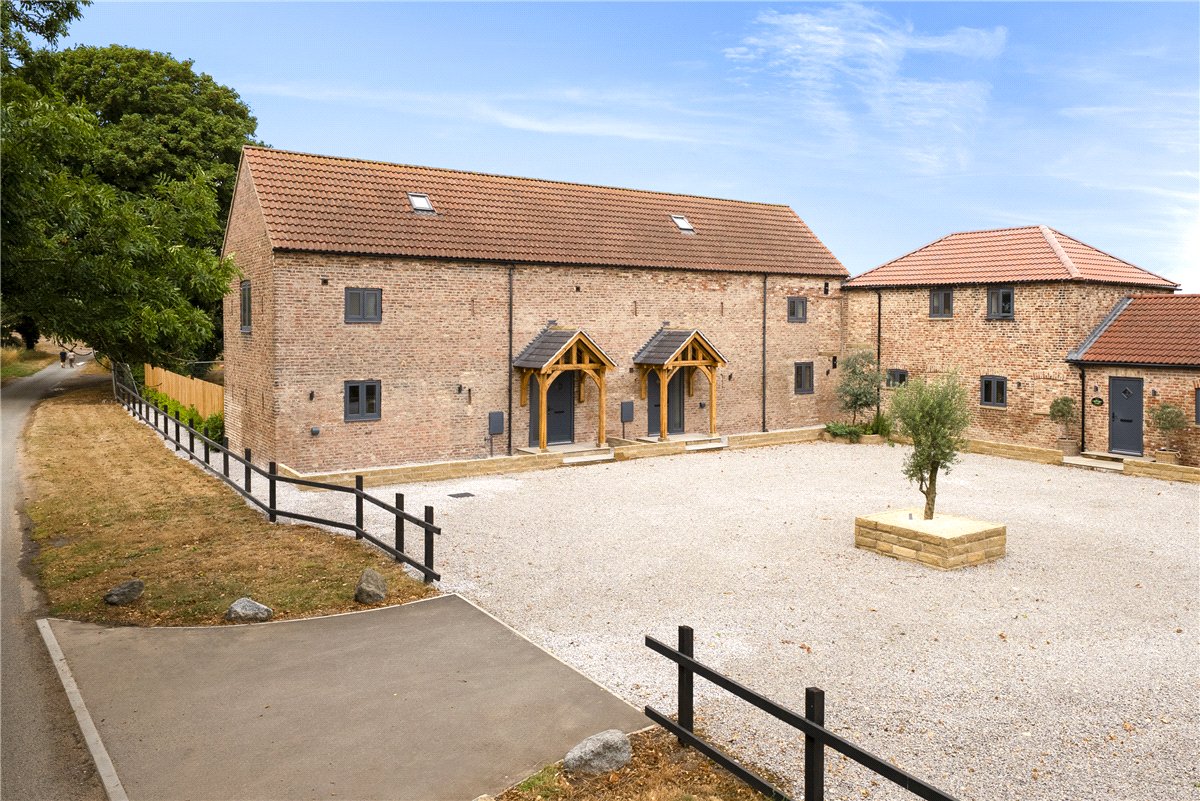 4 bedroom Cottage, Camela Lane, Camblesforth, YO8 - Available, Image 5