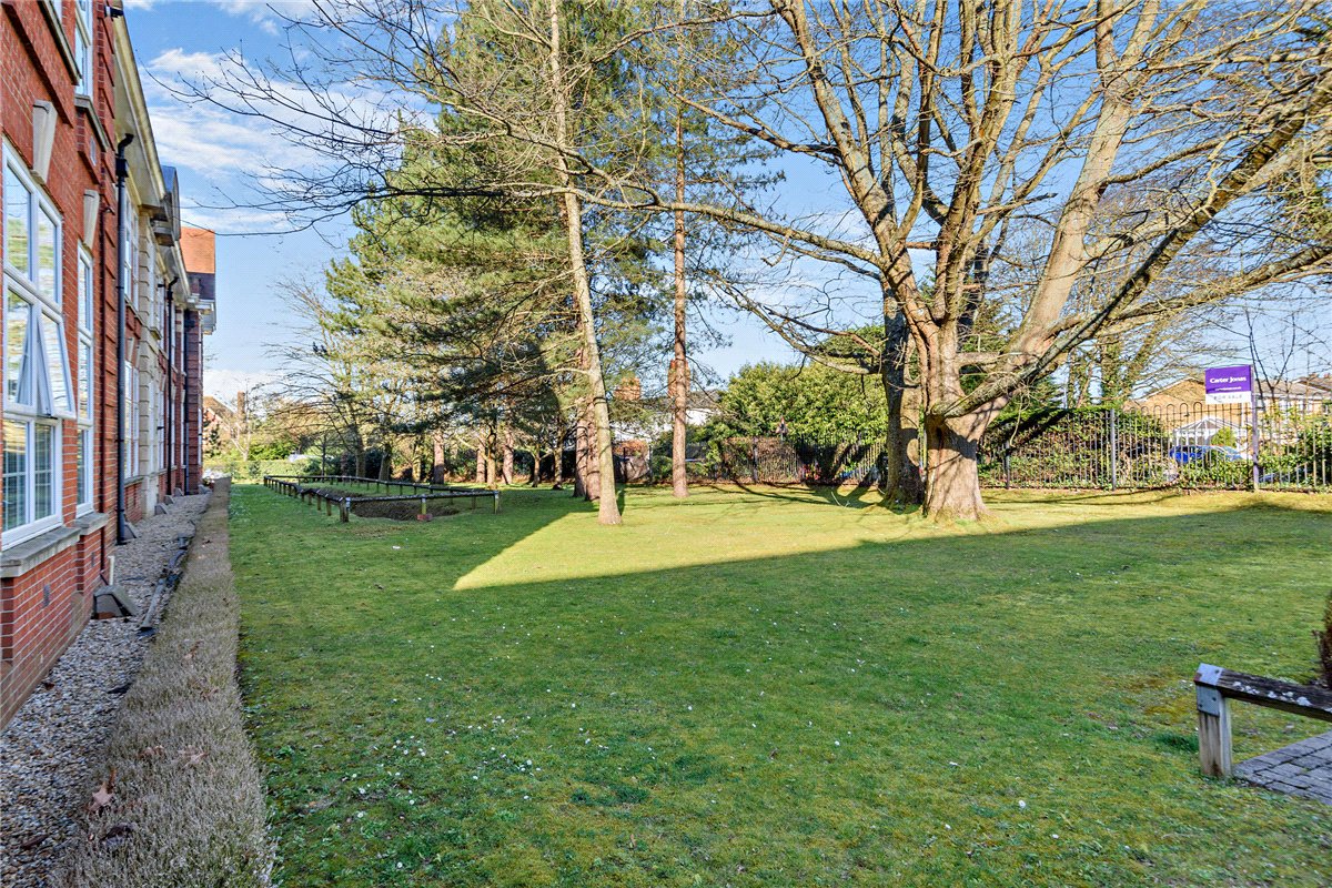 1 bedroom Flat, Ireland Drive, Newbury, RG14 - Available, Image 9