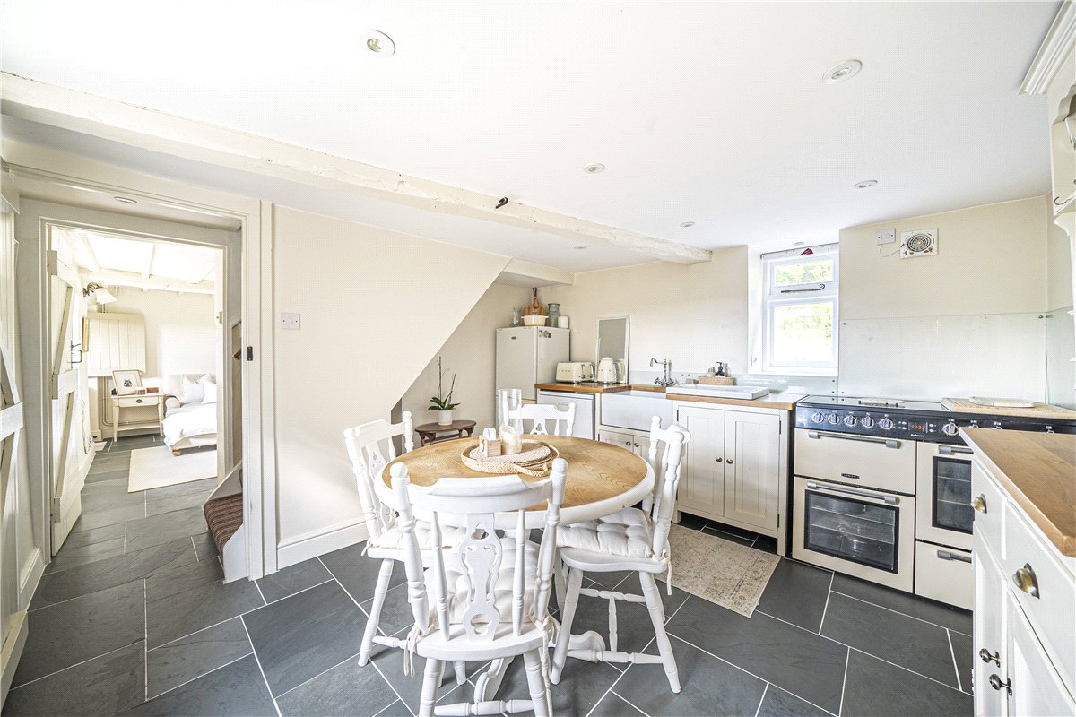 2 bedroom Cottage, Kilmeston, Alresford, SO24 - Available, Image 15