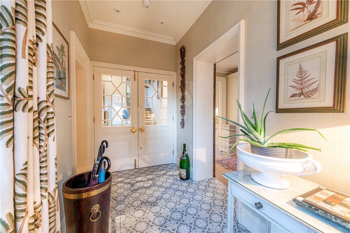 2 bedroom Flat, Mount Street, Mayfair, W1K - Available, Image 22