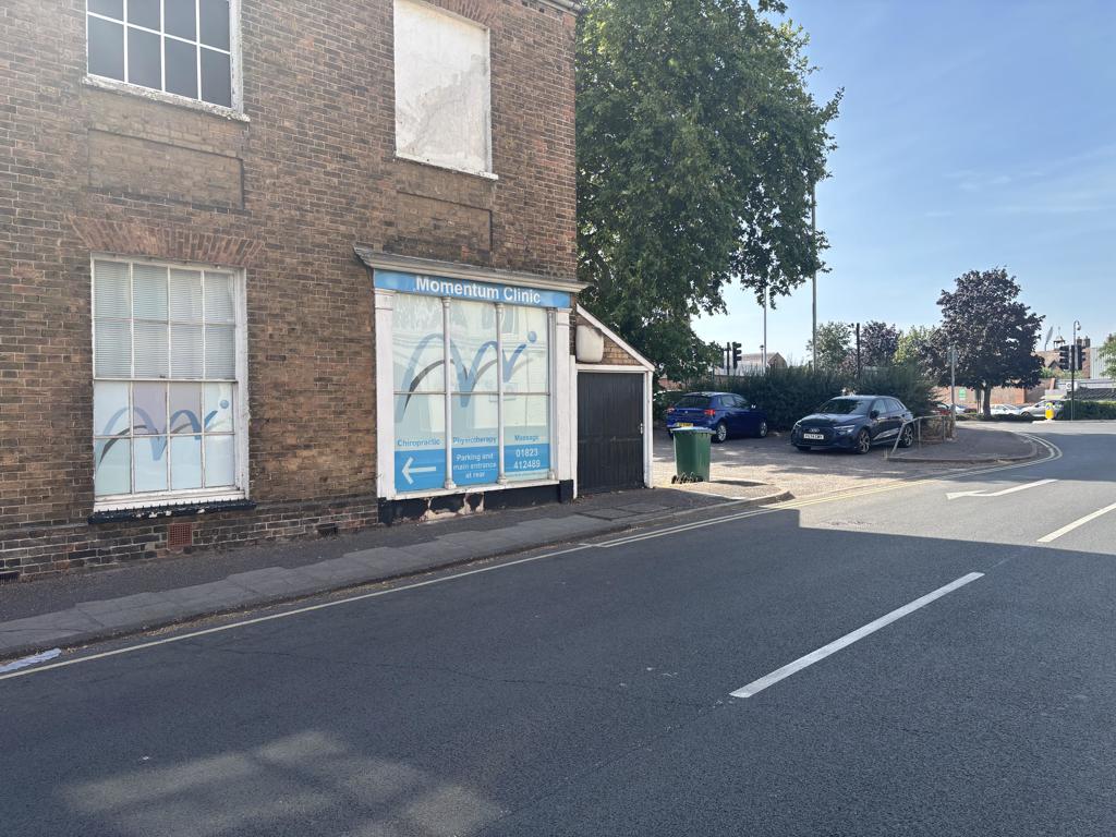 744 Sq Ft, Silver Street, Taunton, TA1 - Available, Image 9