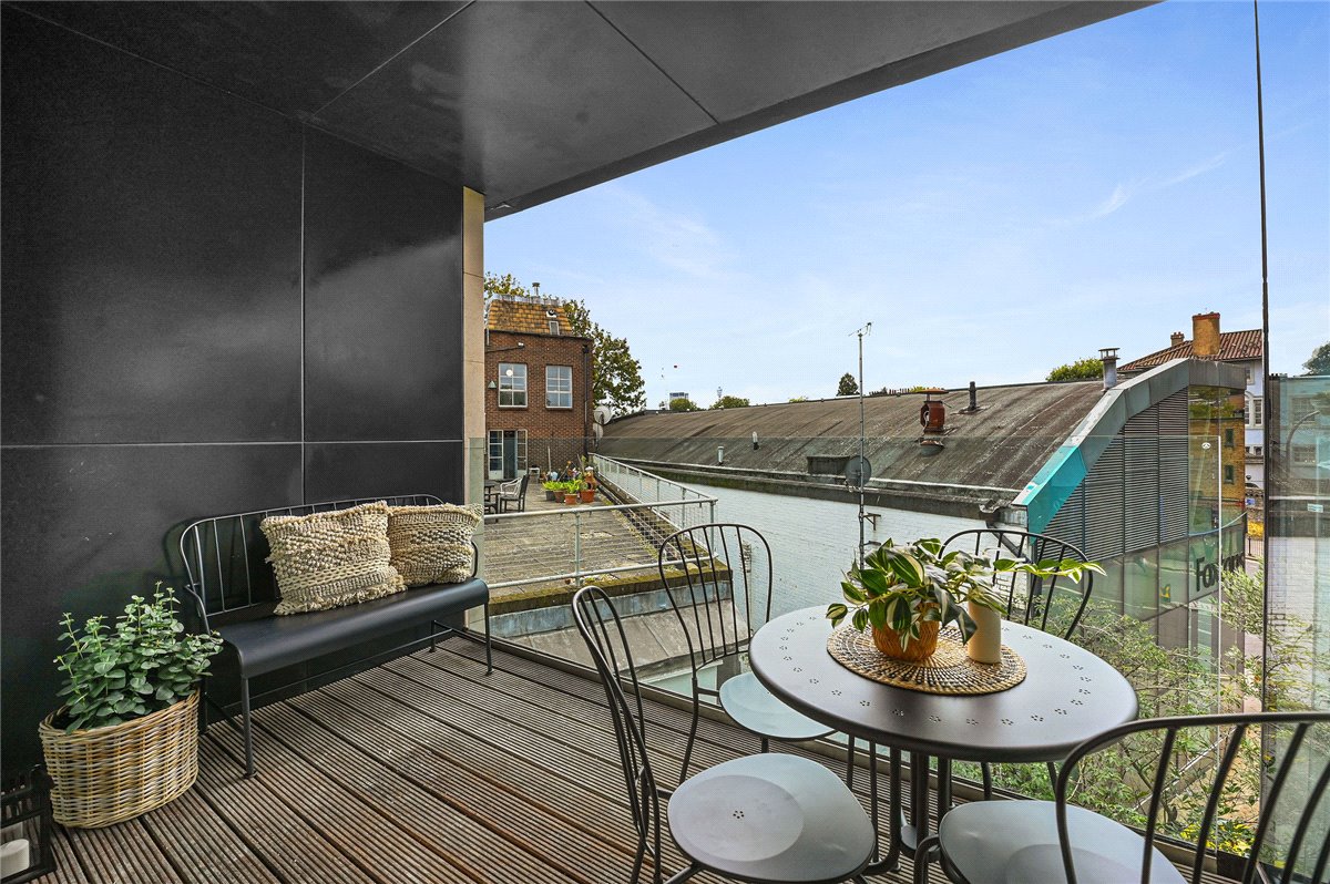 3 bedroom Flat, Latitude House, Oval Road, NW1 - Available, Image 21