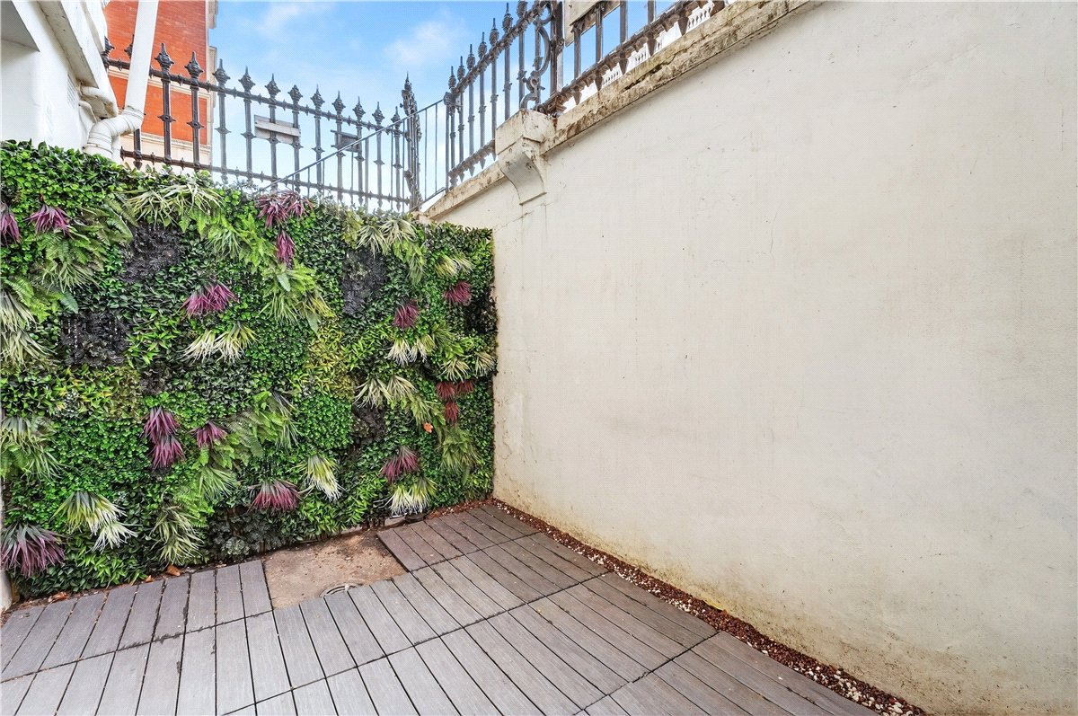 2 bedroom Flat, Prince's Gate, South Kensington, SW7 - Available, Image 12