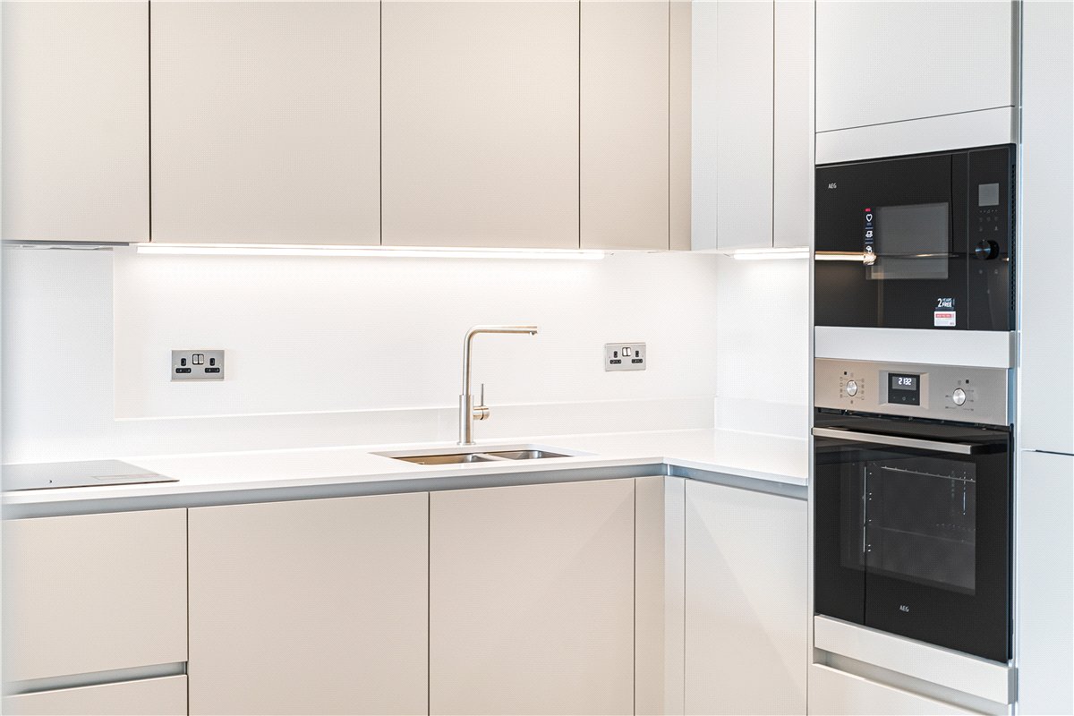 2 bedroom Flat, Munda Way, Oxford, OX2 - Let Agreed, Image 3