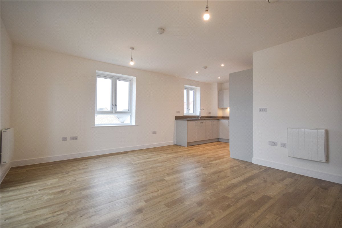 1 bedroom Flat, Saffron Way, Cherry Hinton, CB1 - Available, Image 3