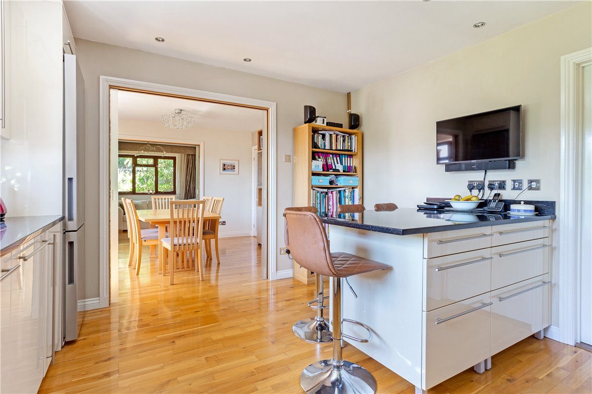 4 bedroom Bungalow, Bucklebury Alley, Cold Ash, RG18 - Sold STC, Image 18