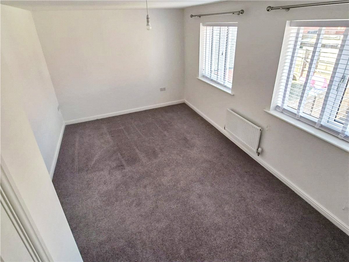 3 bedroom House, Stonyfield Road, Whiteley, PO15 - Let Agreed, Image 4