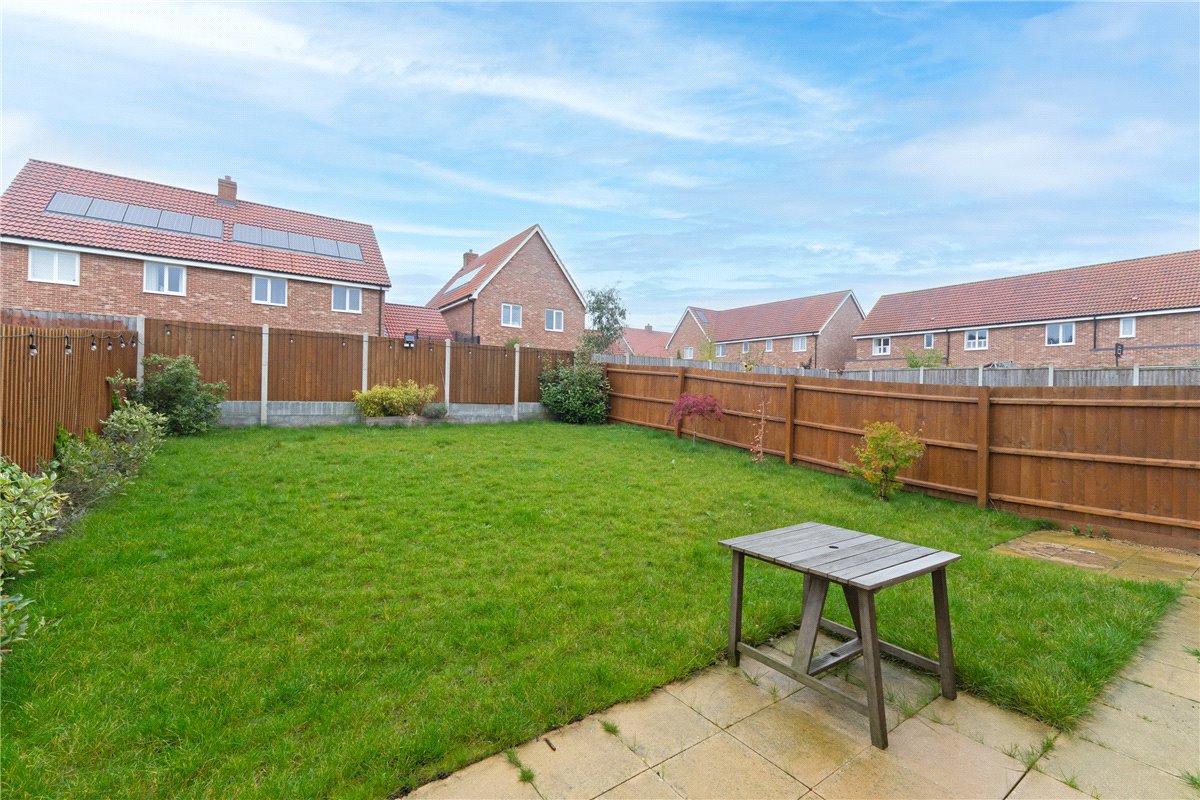 3 bedroom House, Harris Close, Hardwick, CB23 - Sold, Image 2