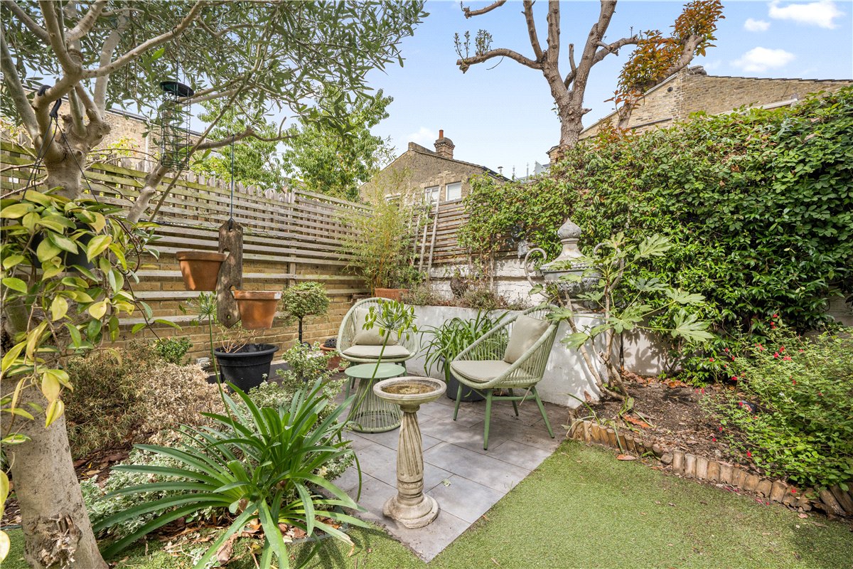 2 bedroom Maisonette, Wardo Avenue, London, SW6 - Available, Image 10