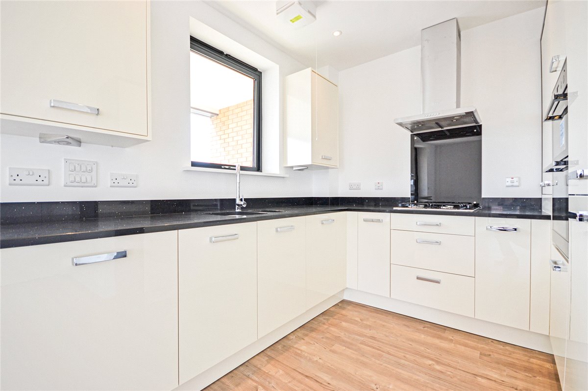 1 bedroom Flat, Ellis Road, Trumpington, CB2 - Let Agreed, Image 1