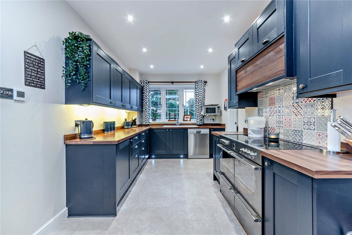 4 bedroom House, Hatch Close, Chapel Row, RG7 - Sold, Image 10