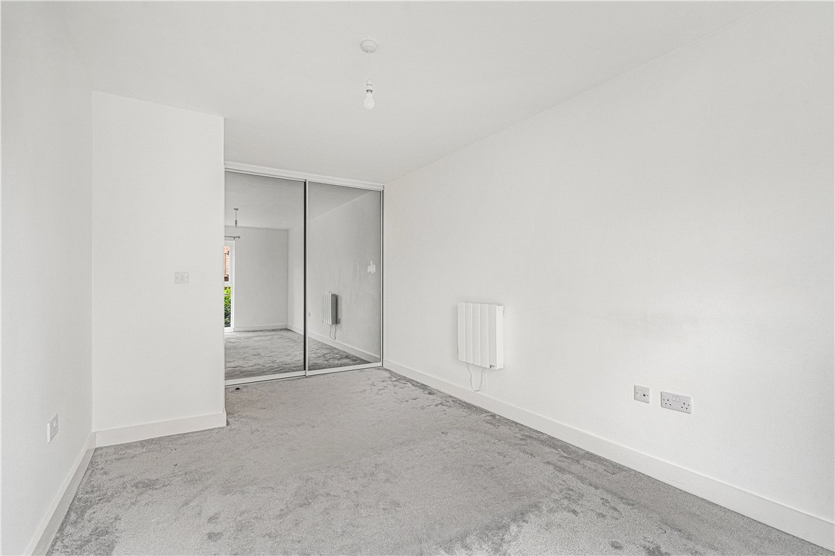 1 bedroom Flat, Atlas Way, Oakgrove, MK10 - Available, Image 9